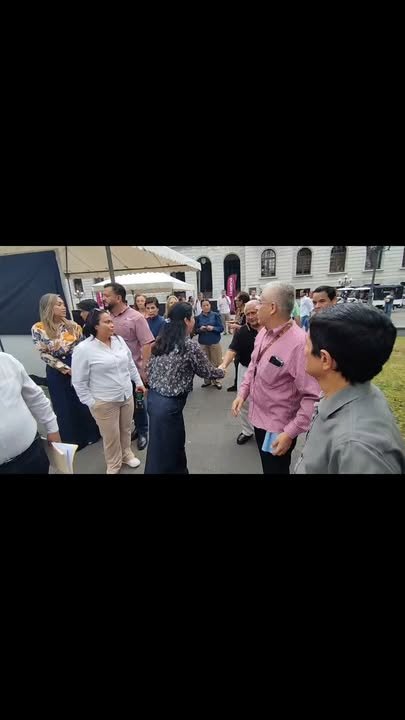 Alcaldesa de Tampico Mónica Villarreal Anaya recibe a los alumnos de la Escuela Preparatoria Arquímedes Caballero