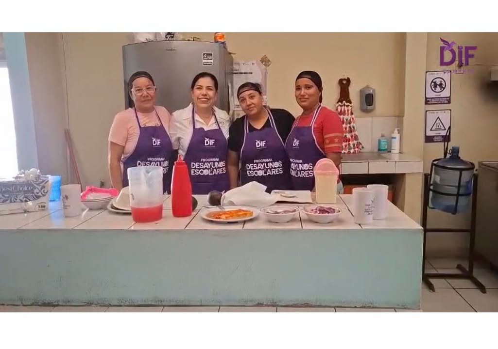 Durante su visita a la escuela primaria "Horacio Terán"