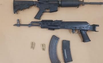 Elementos del Ejército Mexicano aseguraron dos armas largas, ocho cargadores, 225 cartuchos