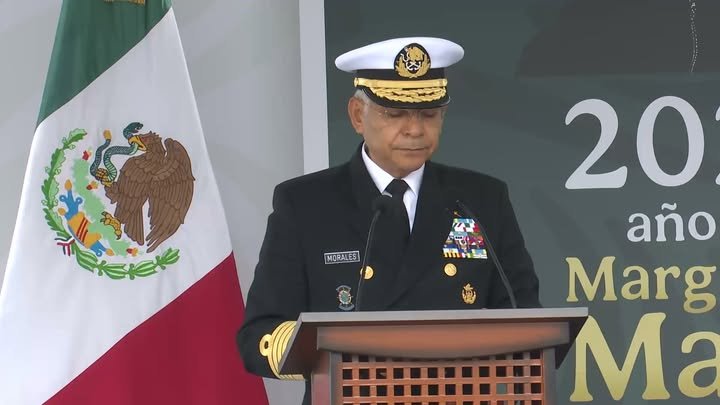 La Secretaría de Marina graduó a 196 oficiales de las carreras de Médico Naval y Enfermería Naval