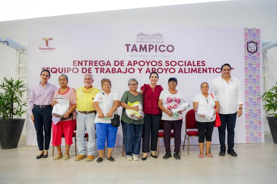 Más de mil mujeres dedicadas al despique de productos del mar recibieron equipos de trabajo y apoyos alimentarios
