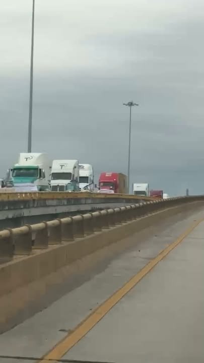 Paraliza autotransporte el sur de Tamaulipas: colapsa Altamira por mega paro de carga