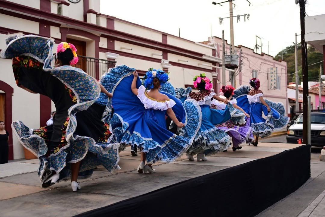 Unen esfuerzos en pro del Encuentro Nacional de Pueblos Mágicos